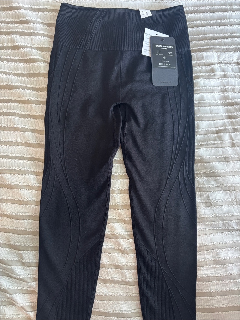 Fabletics Seamless High Waisted legging NWT Size S